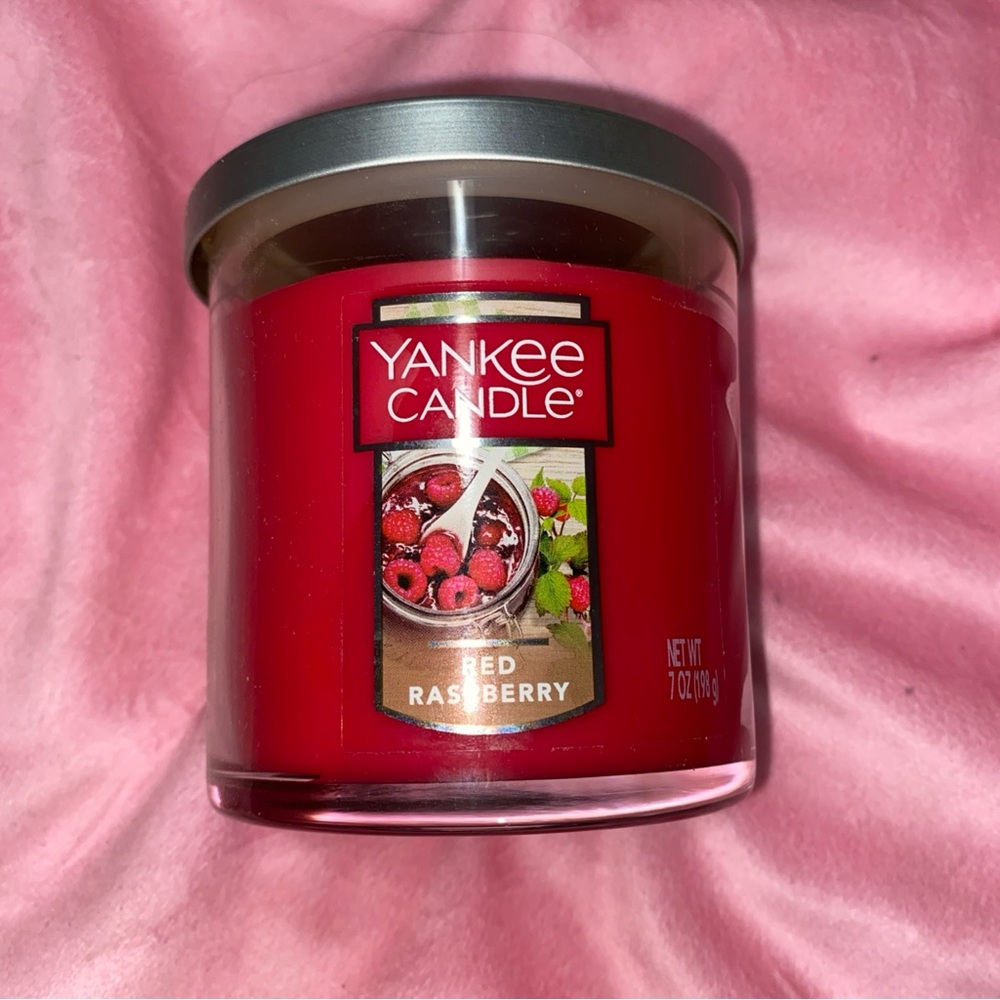 Yankee Candle Red Raspberry Jar Candle